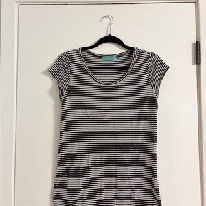 Chris & Carol Black and White Striped Short Sleeve Top